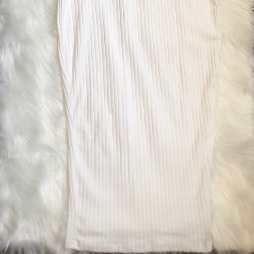 😍 Summer Ribbed Fitted Dress 😍 - Picture 5 of 5